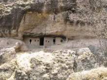 Cueva de la serpiente.jpg