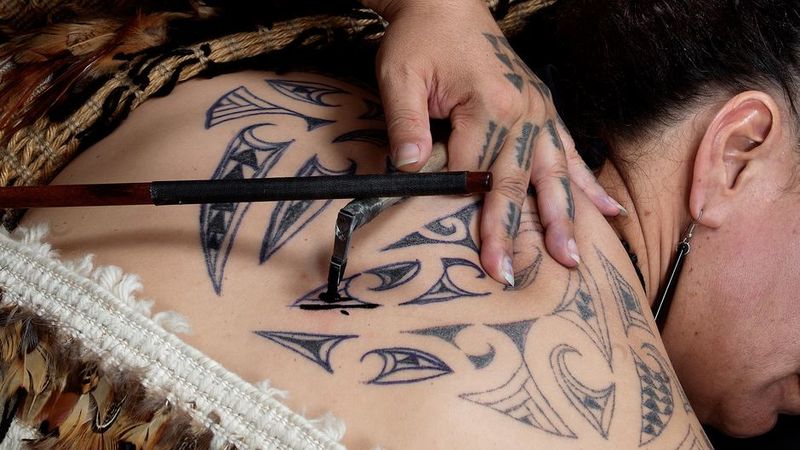 Archivo:Tatuajes-maoríes.jpg