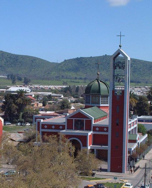 Archivo:Catedral de Melipilla.jpg