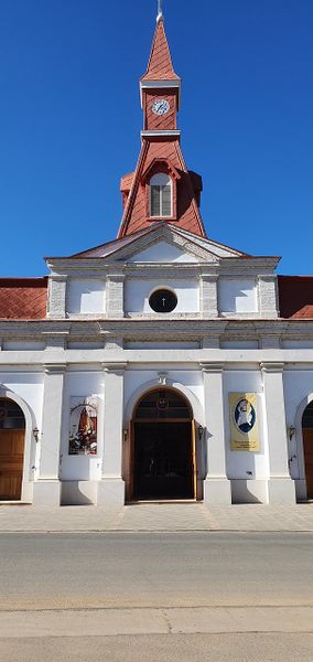 Archivo:Fachada, Iglesia de Paredones.jpg