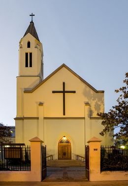 Iglesia-El-Redentor, Santiago de Chile.jpg