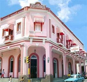 HotelVueltaAbajo Frank987ss panor.jpg