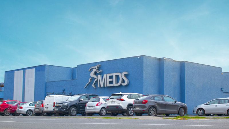 Archivo:Isabel LaCatólica-CENTRO MEDS.jpg