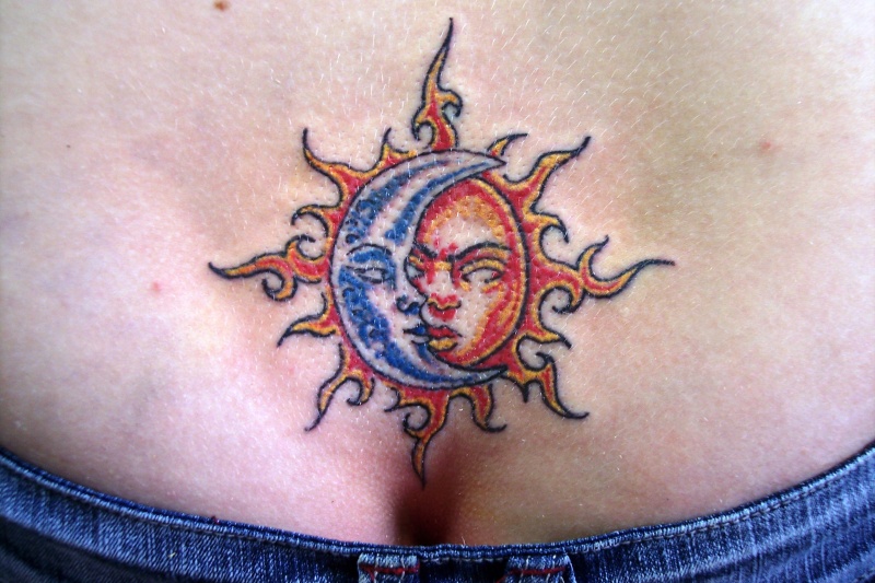Archivo:La luna y el sol.JPG