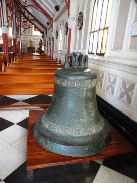 Archivo:Campana de Arica.JPG