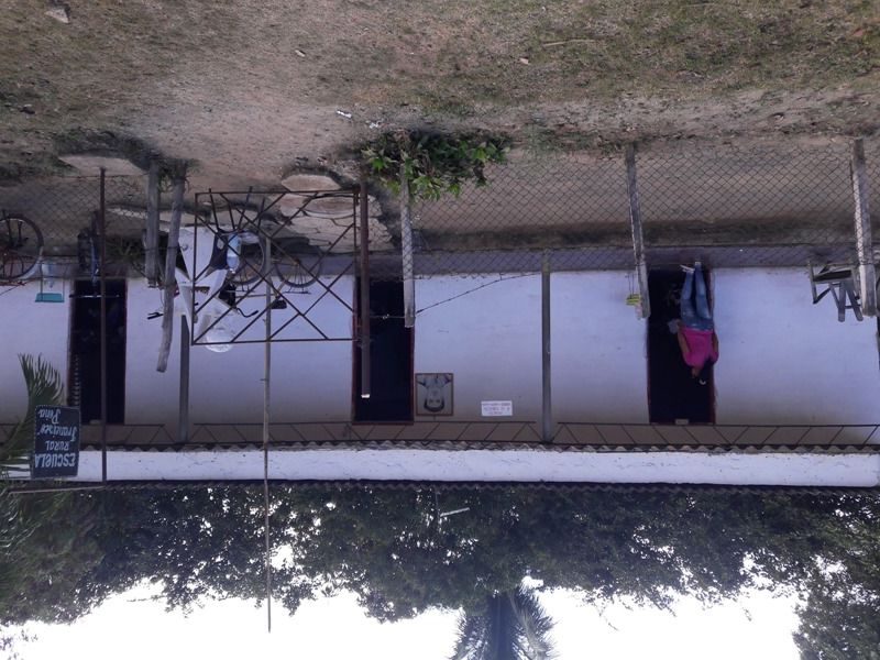 Archivo:Escuela Rural Francisco Peña.jpg