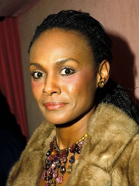 Archivo:Tamara Dobson.jpg