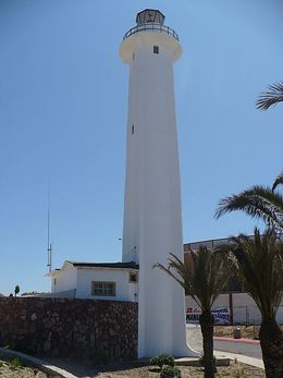450px-Faro de Playas de Tijuana.JPG