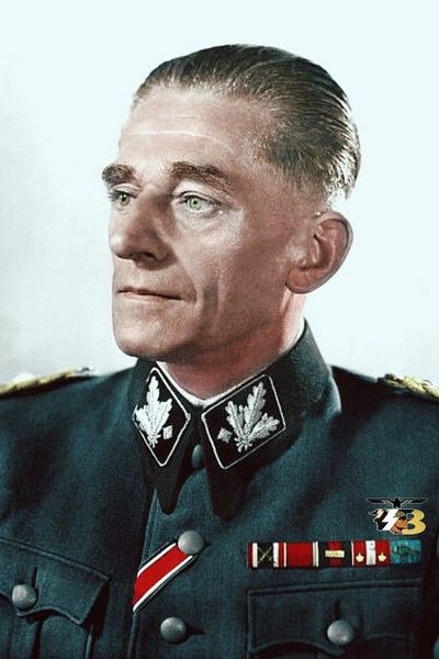 Archivo:Karl Hermann Frank.jpg
