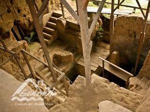 Sitio-arqueologico-kaminal-juyu-guatemala.jpg