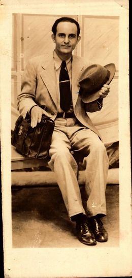 Carlos villar.jpg