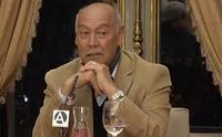 Dino Armas.jpg