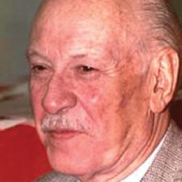 Archivo:Ulyses Petit.jpg