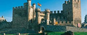 Castillo temple ponferrada4.jpg