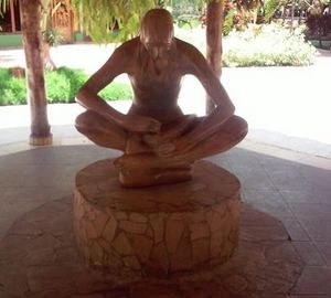 Escultura-aborigen-los-caneyes.jpg