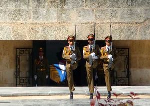 Mausoleo-de-jose-marti-santiago-de-cuba.jpg