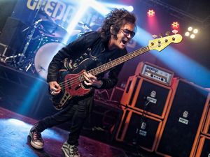 GlennHughes.jpg