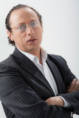Carlos Serrato.jpg