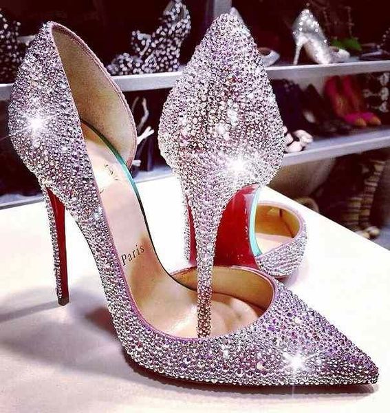Archivo:Ch. L. Zapatos.jpg