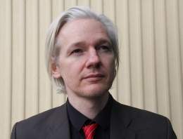 260px-Julian_Assange.jpg