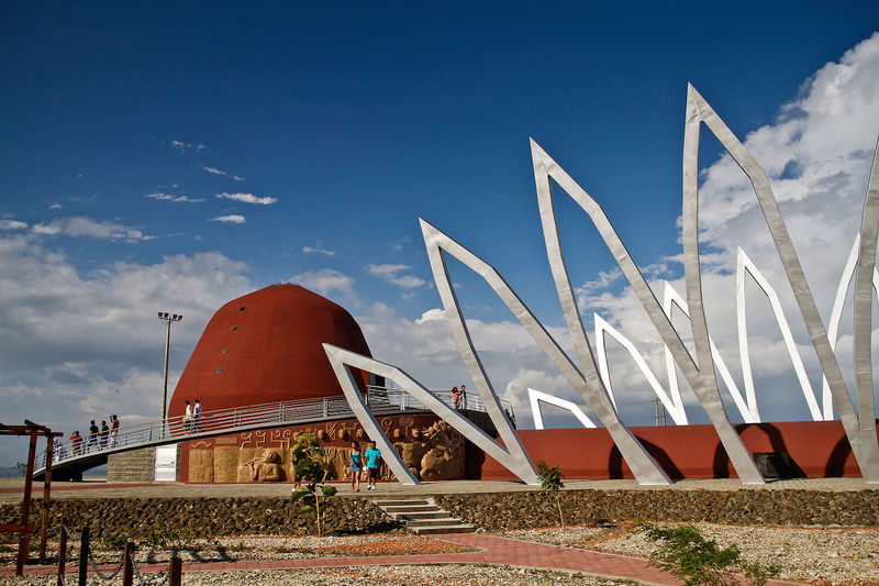 Archivo:Ciudad Alfaro Montecristi.jpeg