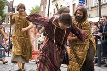 Brujasprocesion.jpg
