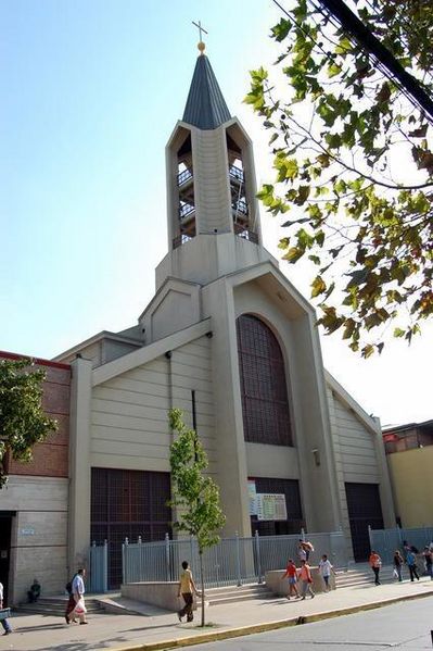 Archivo:Fachada Catedral de San Bernardo.jpg