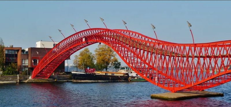 Archivo:Puente piton.JPG