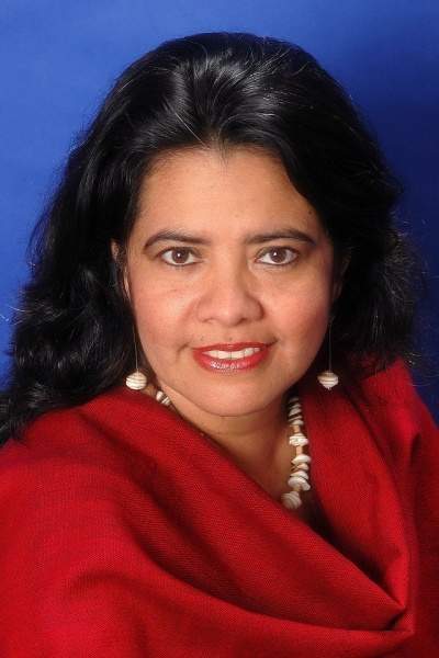 Archivo:Silvia-ELena-Regalado.jpg