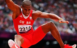 Ángel Jiménez Cabeza paratleta cubano.jpg