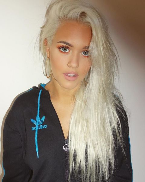 Archivo:Lottie Tomlinson.jpg