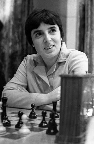 Nona Gaprindashvili.jpg
