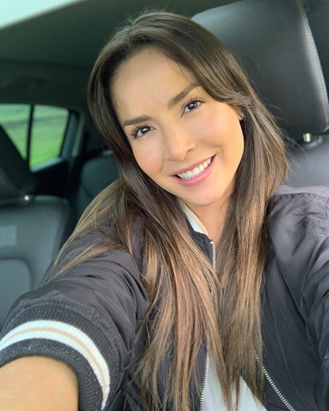 Archivo:CARMEN VILLALOBOS.png