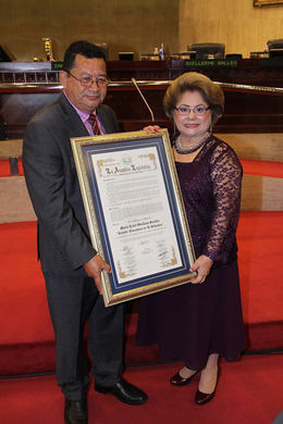 171124 044107 Declaran “Notable Educadora de El Salvador” a la doctora Maria Ester Orellana Bonilla.jpg