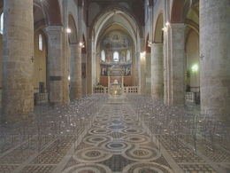 Interior la Catedral de Santa María en Anagni.JPG