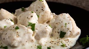 Pollo en salsa de queso..jpg