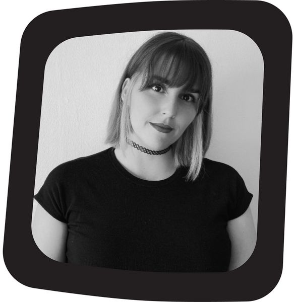 Archivo:Arantxa-comes-min.jpg