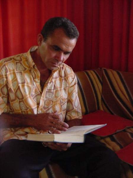 Archivo:Luis Martínez.jpg