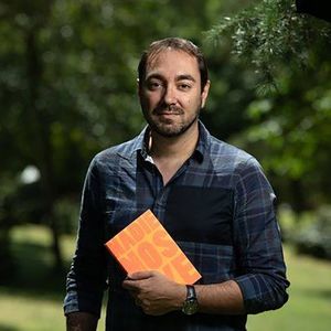 Nando López.jpg