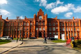 Universidad de Salford.jpg