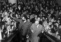05-fidel castro y nikita jrushchov en la tienda por departamentos moskva-580x400.jpg
