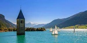 Lago de resia.jpg
