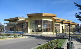 Centro-cultural Coyhaique.jpg