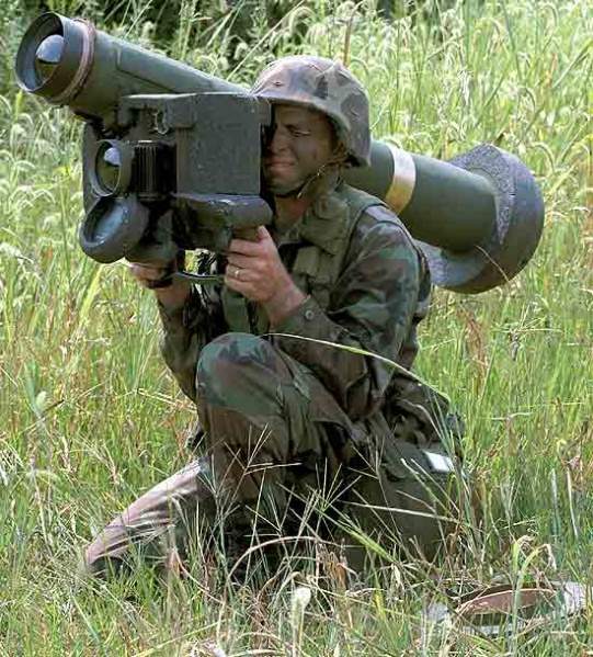 Archivo:Javelinmp h15.jpg