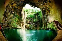 Cenotes de P yucatan.jpg
