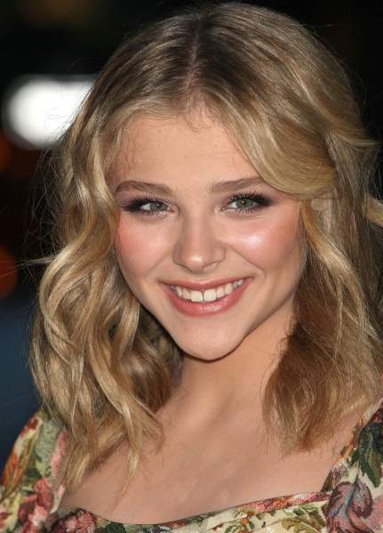 Archivo:Chloe-moretz-140315.jpg