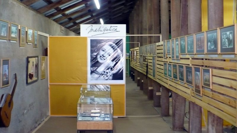Archivo:Colección Malú Gatica.JPG