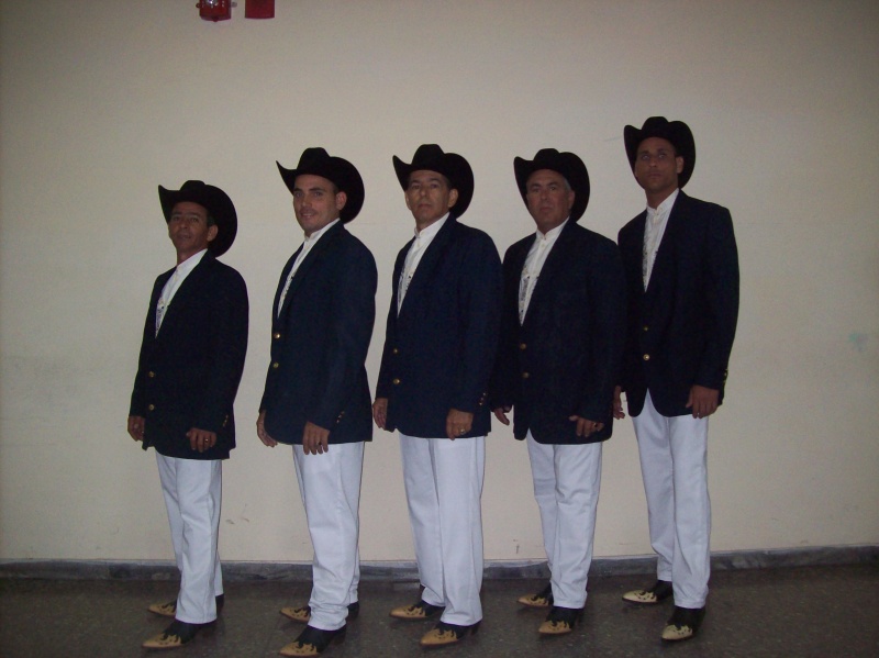 Archivo:100 8827.JPG