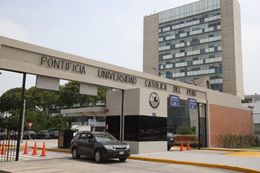 Pontificia Universidad Católica del Perú.jpg