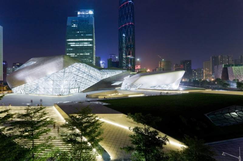 Archivo:ZahaHadid.OperaGuangzhou 17.jpg